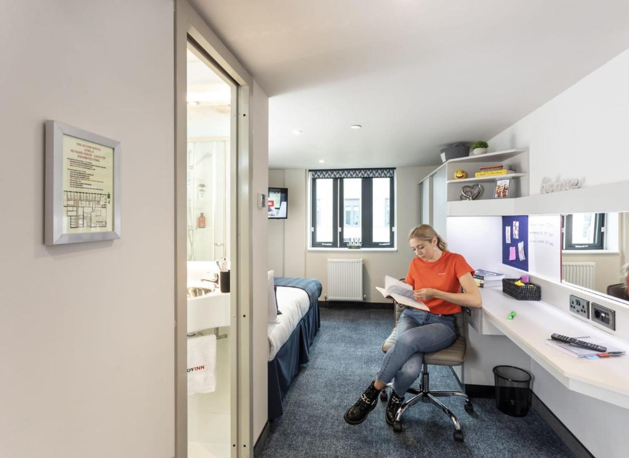 Student Only At Reynard House Apartment Leicester Exterior photo
